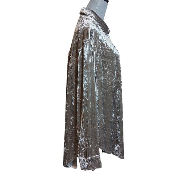 Jessica Simpson Womens XL Crushed Velvet Shirt Shacket Oversized Button Stretch - Picture 2 of 7